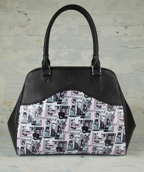 amy-winehouse-fred-perry-print-bowling-bag