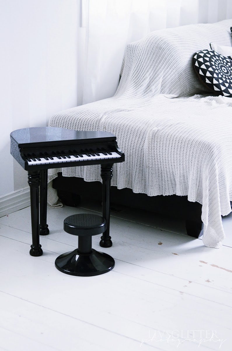 barn piano, vardagsrum, interior, inredning, blogg