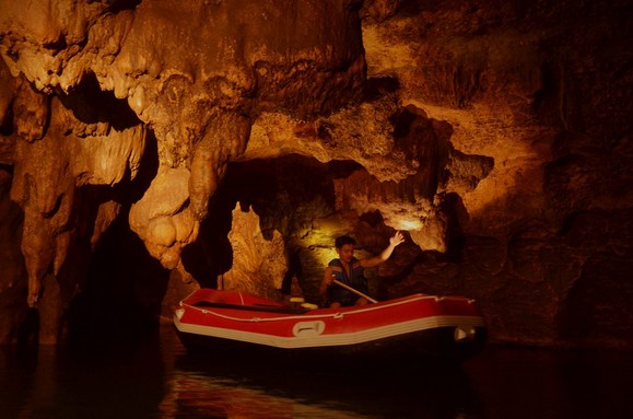 Pesona Keindahan Wisata Goa Tanding di Karangmojo Gunung ...