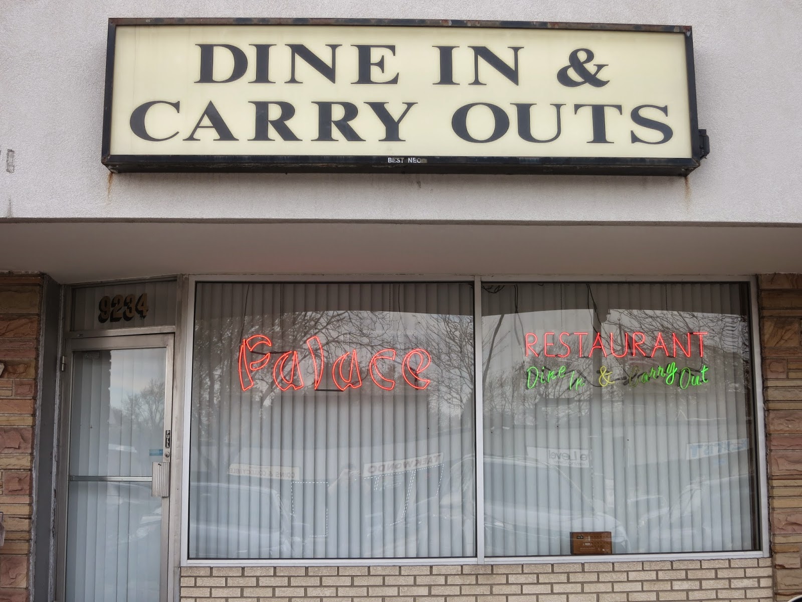 Smokin' Chokin' and Chowing with the King AmericanChinese Dining Special
