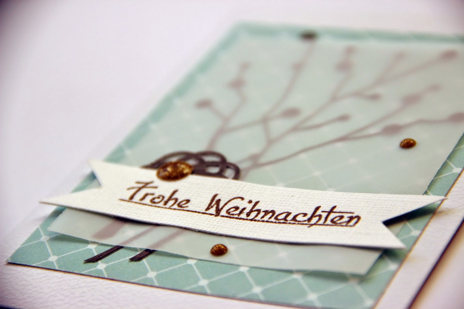 Papierliebe: Mint und braun