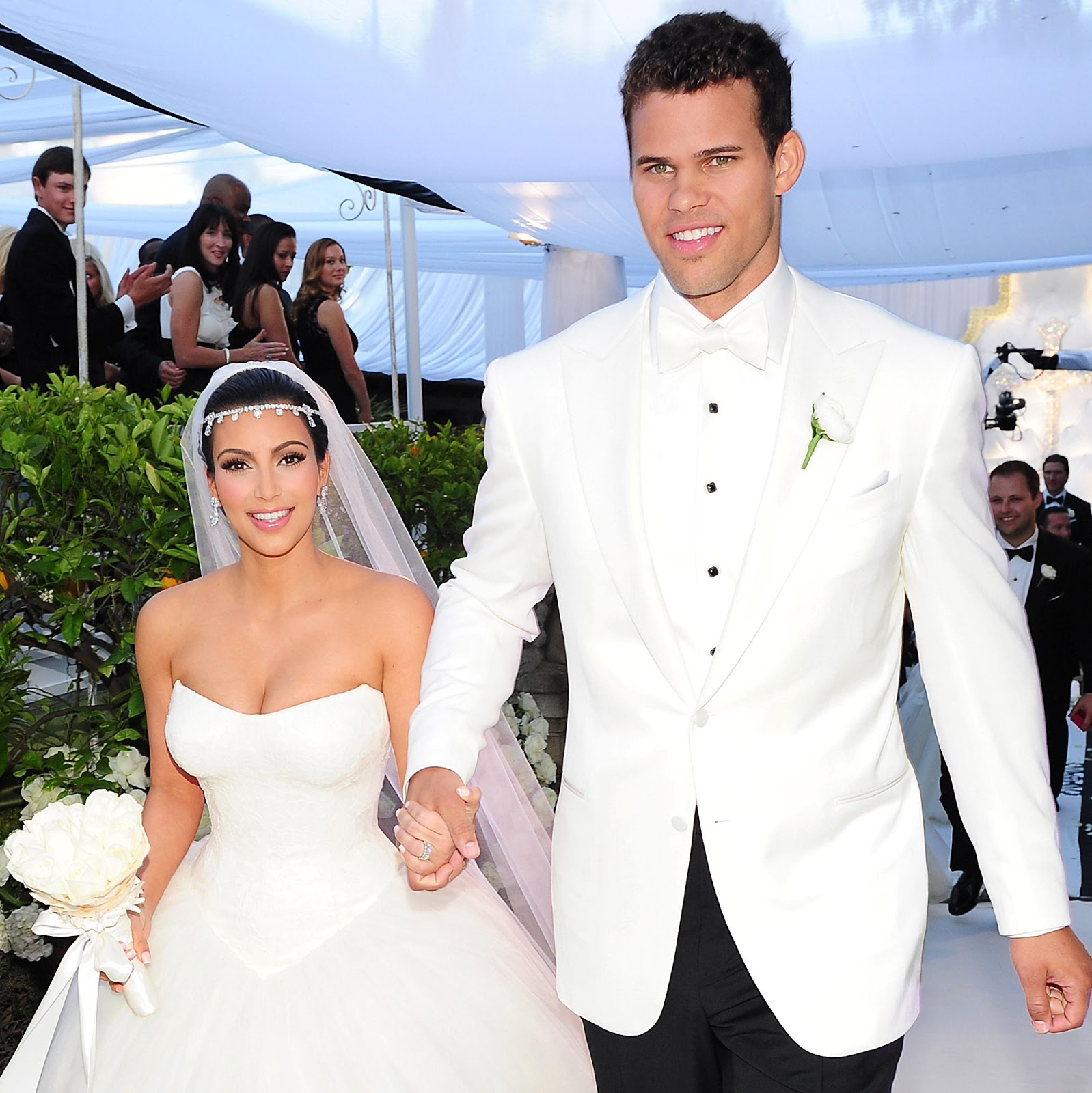 Tv With Thinus Kim Kardashian And Kris Humphries Wedding Coming To E Entertainment In South