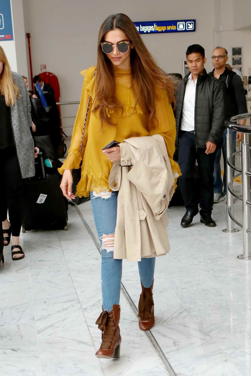 Deepika Padukone Looks Gorgeous As She Arrives At Nice CÃ´te d'Azur International Airport For The 70th Cannes Film Festival 2017 in France