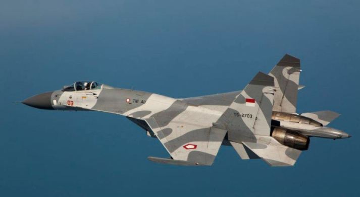 70 Gambar Pesawat Terbang (Pesawat Tempur Jet, Pesawat Helikopter, dan