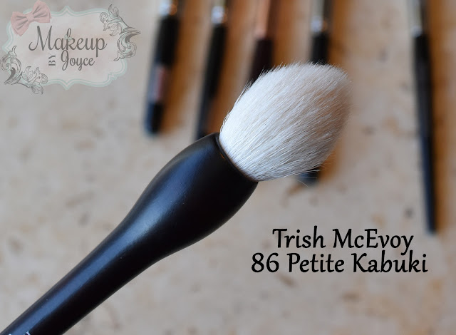 Trish McEvoy Petite Kabuki Brush Review