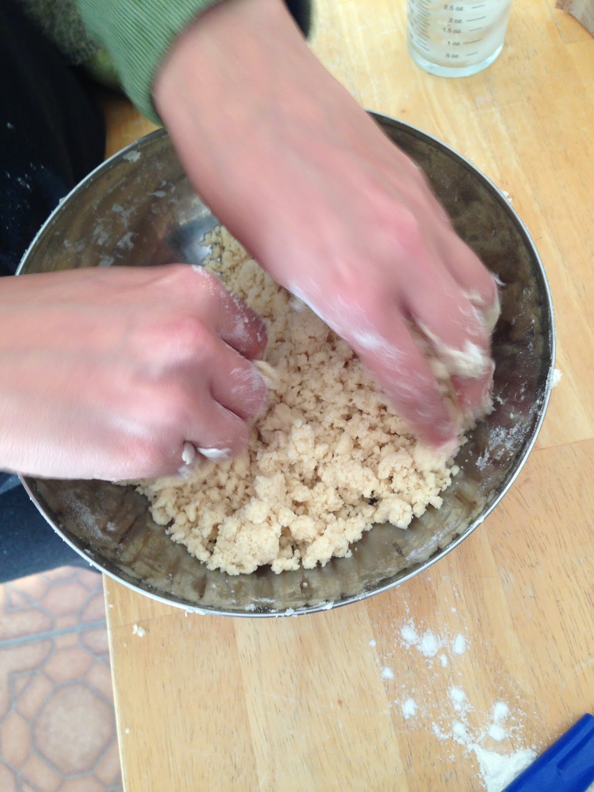 GOLDEN DREAMLAND: Recipe: Apple Pie with Crumble Topping