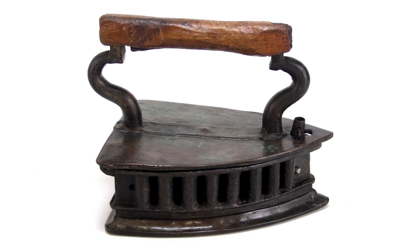 PATINA ANTIK BRASS CHARCOAL IRON