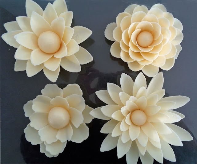 MiniCuisine Fleurs en chocolat MiniCuisine Fleurs en chocolat
