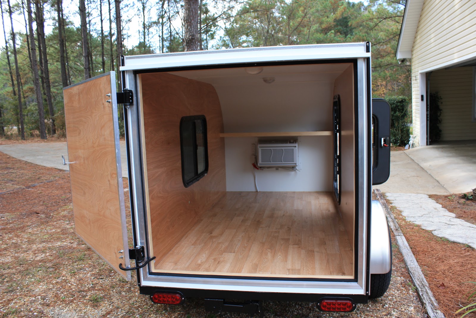 Mini Camper Trailer