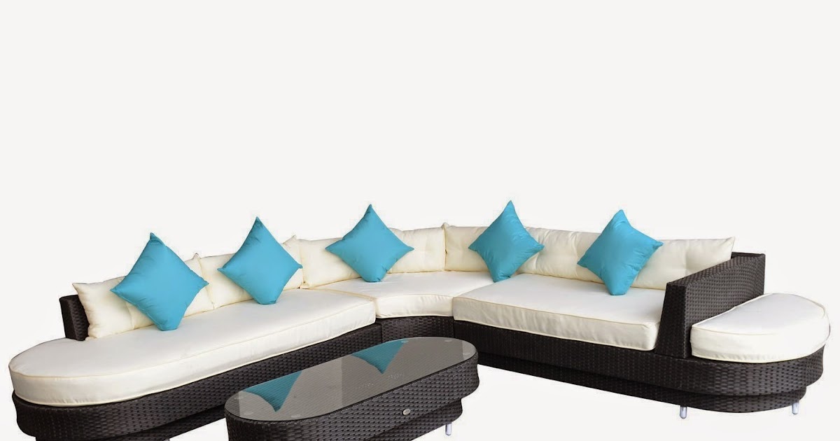 Outsunny 4 pc Deluxe Outdoor Patio PE Rattan Wicker Oval Sofa Sectional
