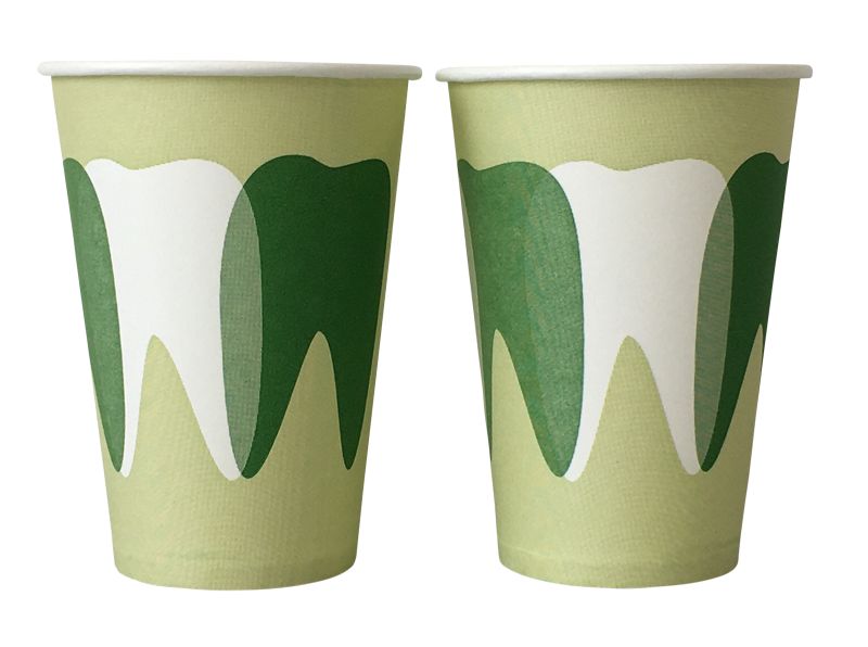 Paper dental cups in fun design