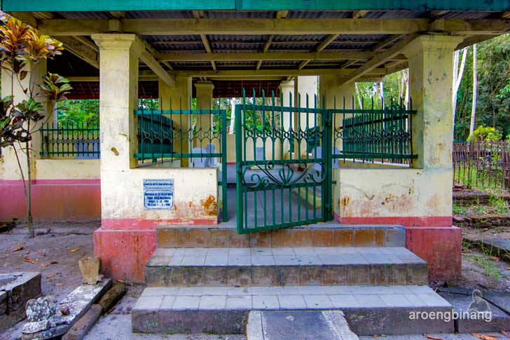 makam aroeng binang kebejen kebumen
