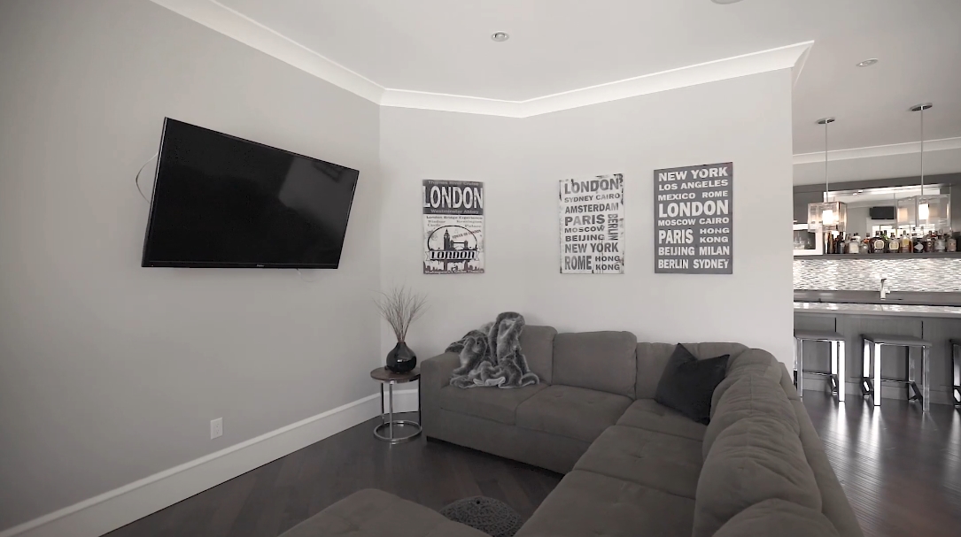 57 Interior Design Photos vs. 319 184 St, Surrey, BC Luxury Home Tour