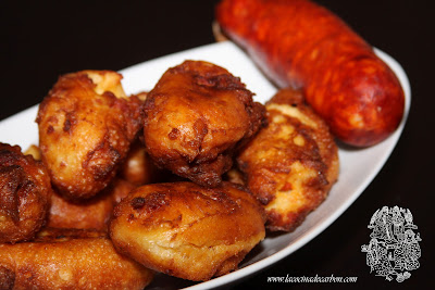 Bu%C3%B1uelos+de+chorizo.jpg