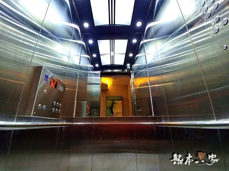 江月行館|三重豪宅級住宿旅館|近先嗇宮捷運站、家樂福IKEA宜家家居