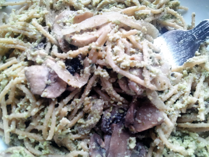 Running on Lentils Edamame Pesto + 2 Great Summer Salads