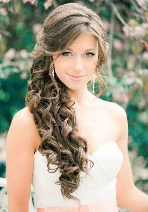 Model Gaya Rambut untuk Wanita Gemuk Agar Terlihat Lebih Model Gaya Rambut untuk Wanita Gemuk Agar Terlihat Lebih