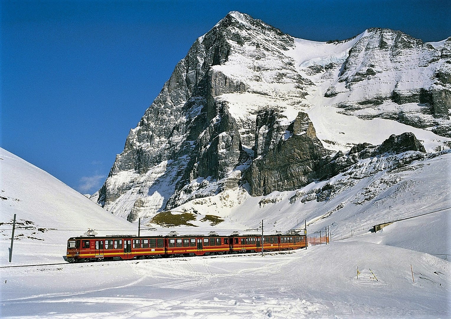 5five5 Jungfraujoch (Lauterbrunnen Switzerland)