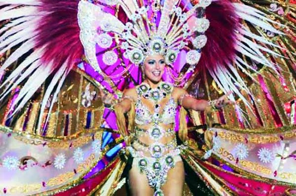La Reina del Carnaval de Las palmas de Gran Canaria 2017 es Esther Pérez La Reina del Carnaval de Las palmas de Gran Canaria 2017 es Esther Pérez