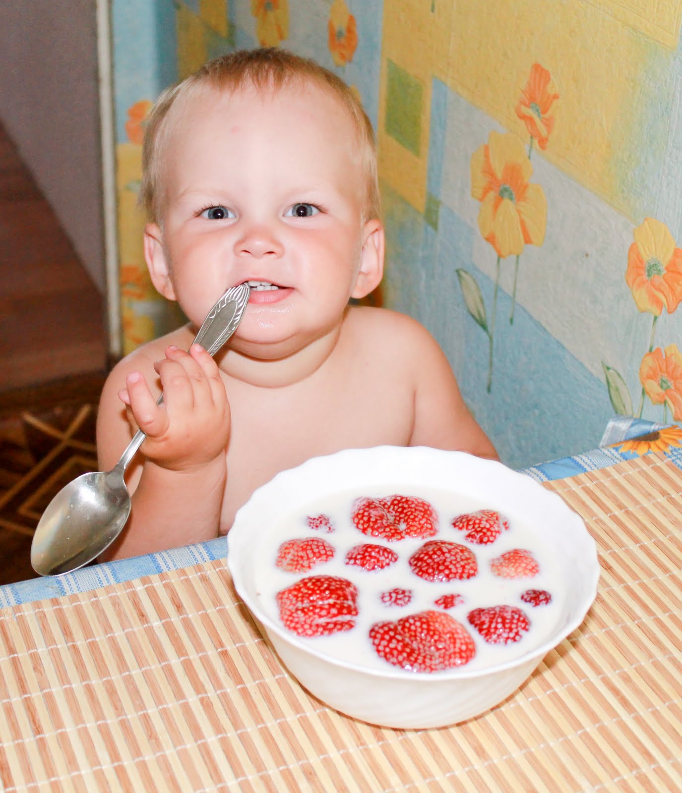 кафе за обе щеки москва. лопает за обе щеки. кафе за обе щеки москва. кушать за обе щеки. кафе я люблю за обе щечки.