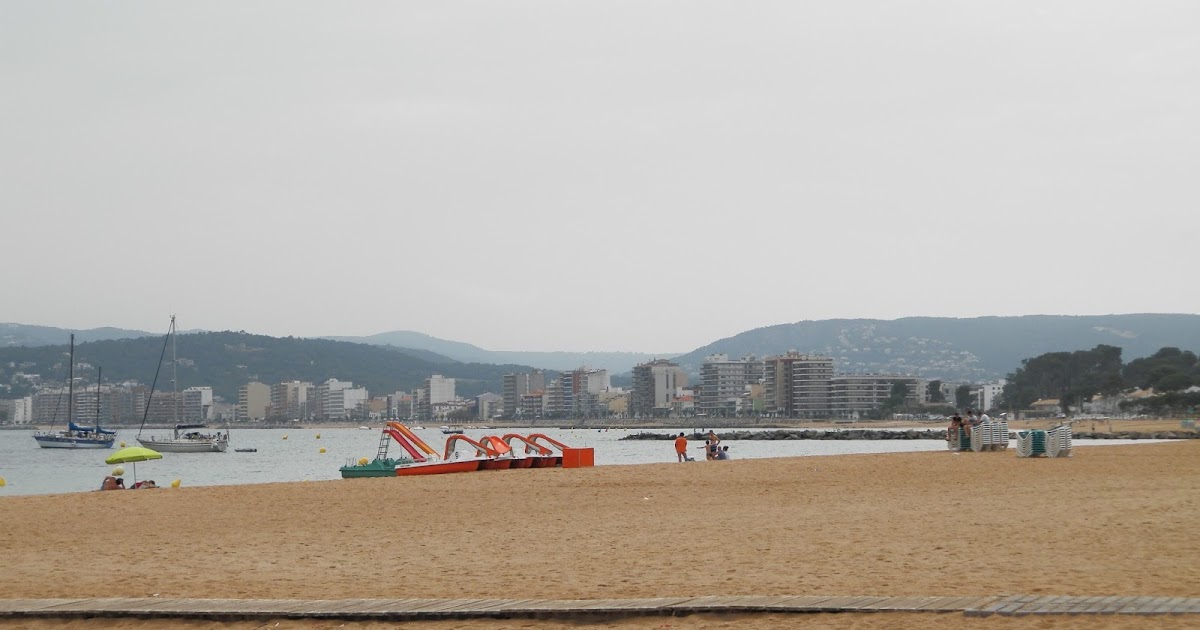 Get Cortines de platja a lobjectiu Desktop Wallpaper Free Cortines De Platja A Lobjectiu