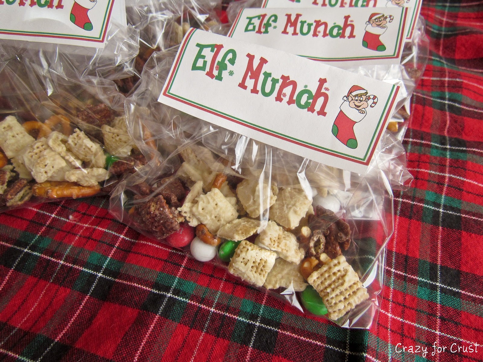 North Pole Notes Elf Goodie Bag Idea north-pole-notes-elf-goodie-bag-idea