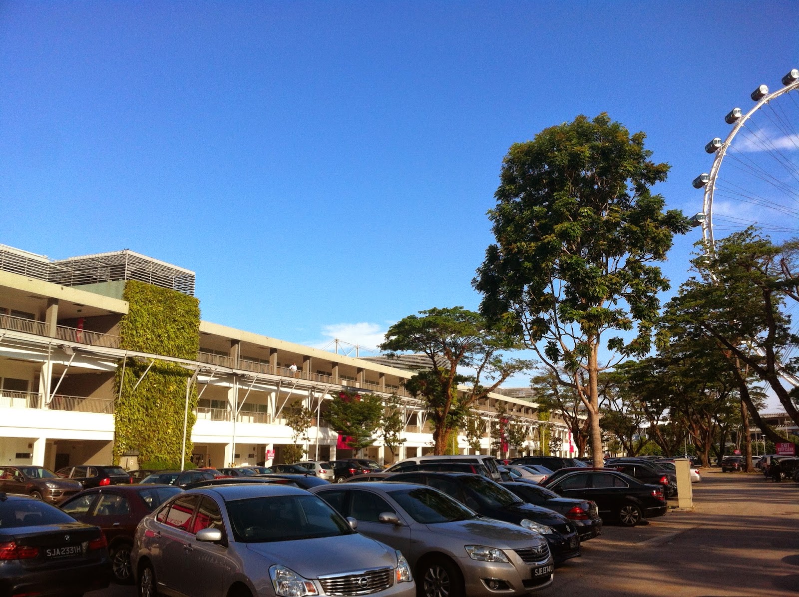 Comes In Waves Event Affordable Art Fair Singapore May 2014 comes-in-waves-event-affordable-art-fair-singapore-may-2014