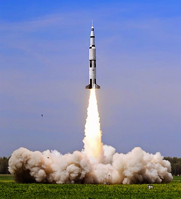 Apa itu Roket ? ~ Ruana Sagita