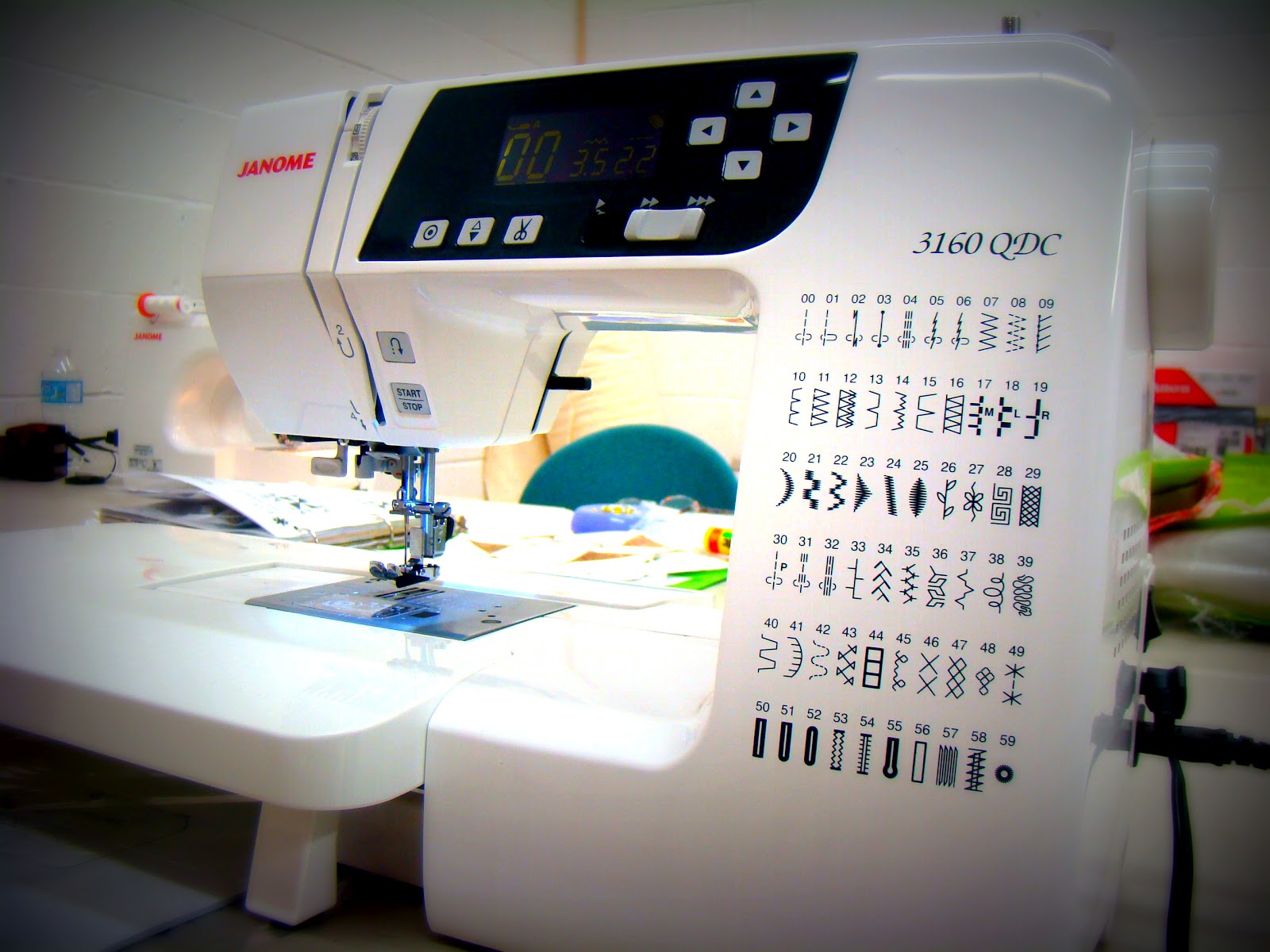 приставной столик janome 6260