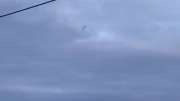 VIDEO: extrano ovni se observo en canada. VIDEO: extrano ovni se observo en canada.