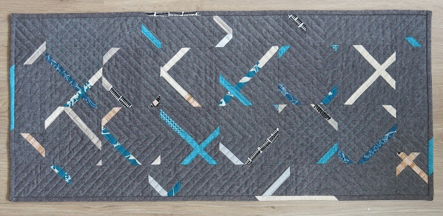 Quilted table runner - Essex Linen - Crosscut tutorial by Debbie at A Quilter's Table