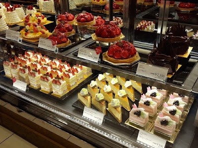 10D9N Spring Japan Trip: Pretty Cakes at Seibu Department Store, Ikebukuro