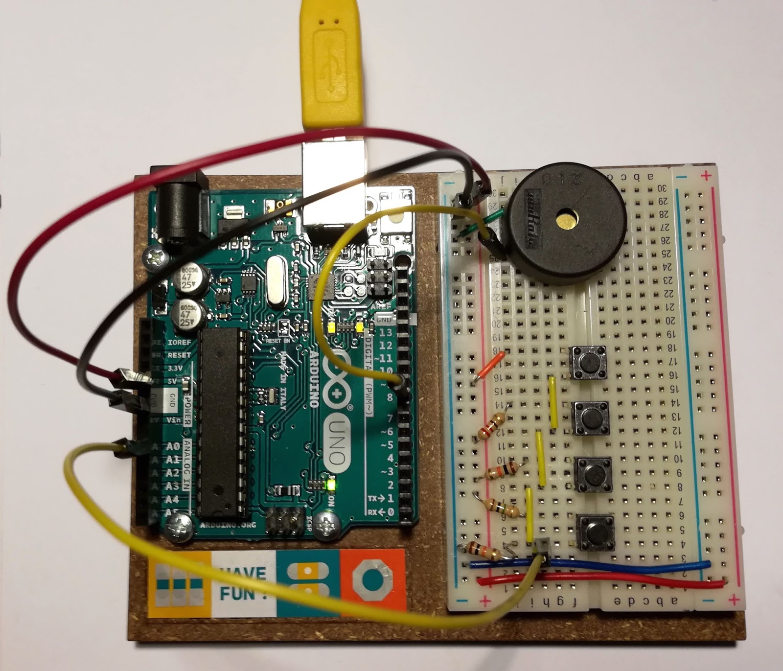 Arduino Arduino Starter Kit Project 7 Keyboard Instrument