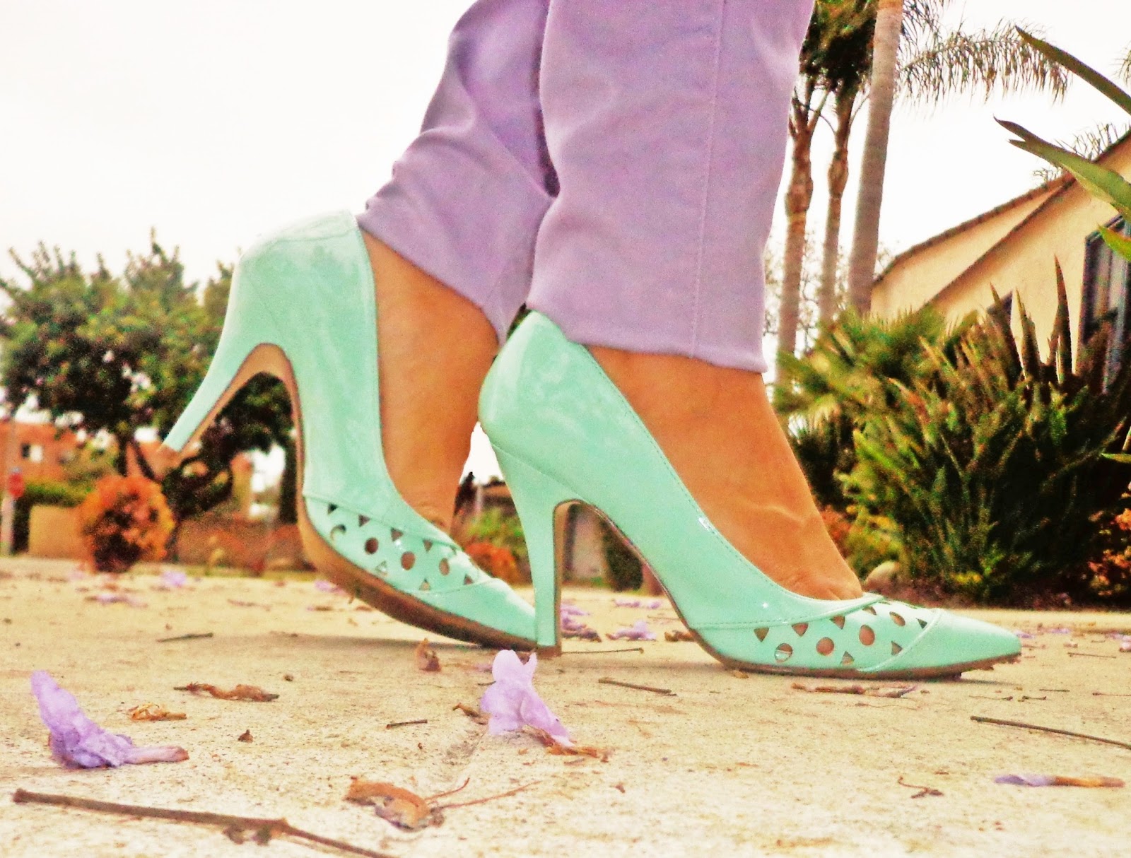Mix and Match the F word: Shoe of the Week: Unisa Mint Cut Out Heels