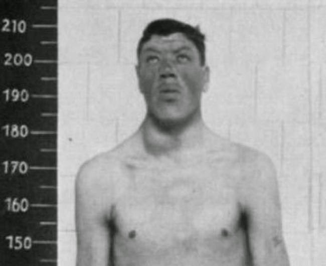 حالة أدم راينر الغريبة