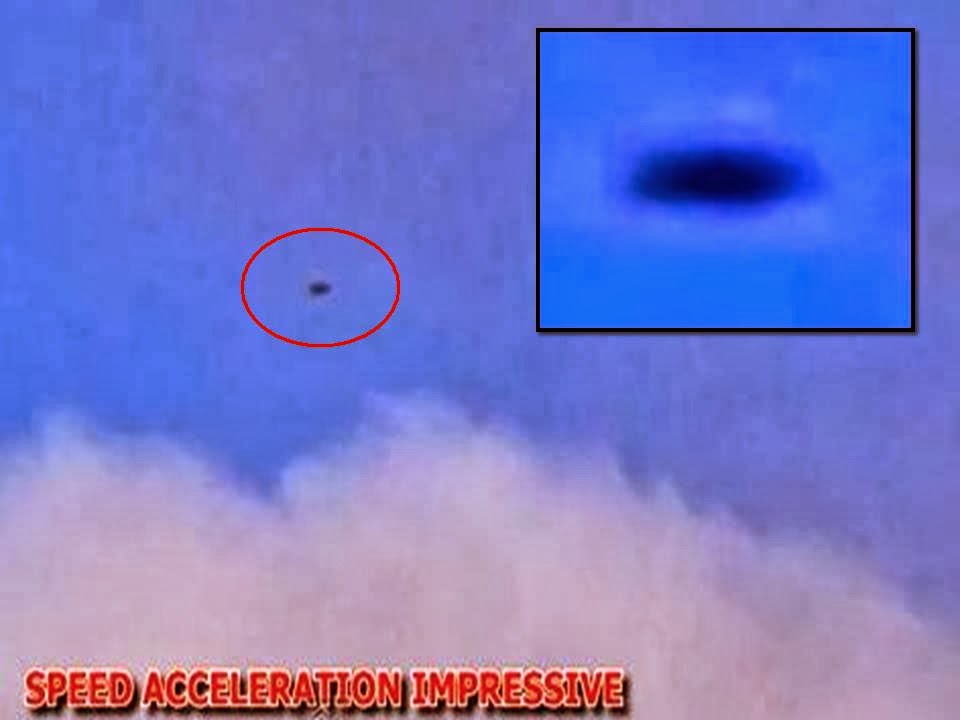 UFO Rises, Speed Acceleration In The Sky - Nov 10, 2013