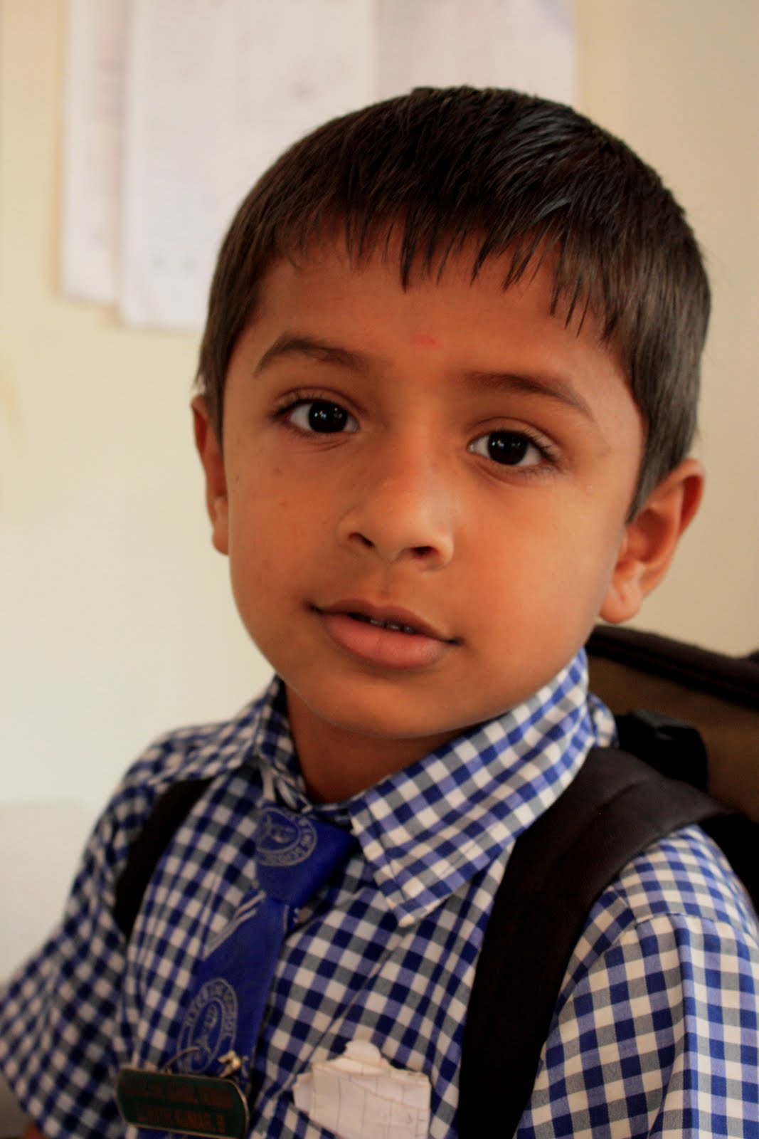 Those who want to study, come forward and sit. Those who want to study, come forward and sit.