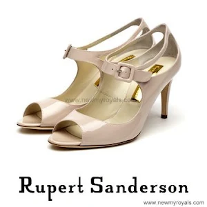 Princess Eugenie Style RUPERT SANDERSON Mary-Jane Heels