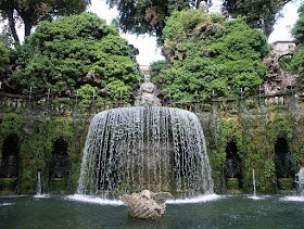 The Fontana dell'Ovato is one of the profusion of fountains in the gardens of the Villa d'Este at Tivoli