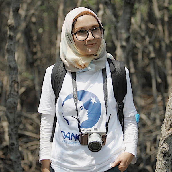 Sampah Botol Plastik diolah Menjadi Produk Fashion Siap Pakai? Bisa lho!  