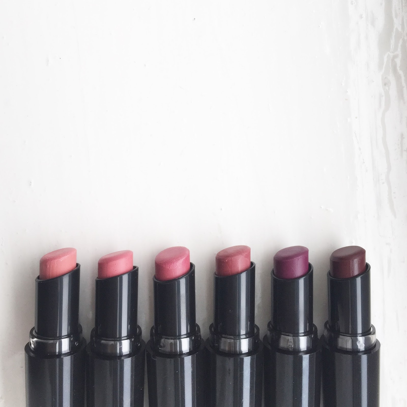 the review wet n wild megalast lipsticks (+swatches), daffnee: the review w...