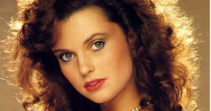 Slice of Cheesecake: Karen Brennan, pictorial