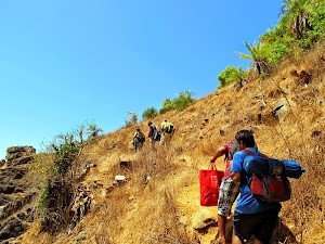 On the way to Om beach, climbing hill