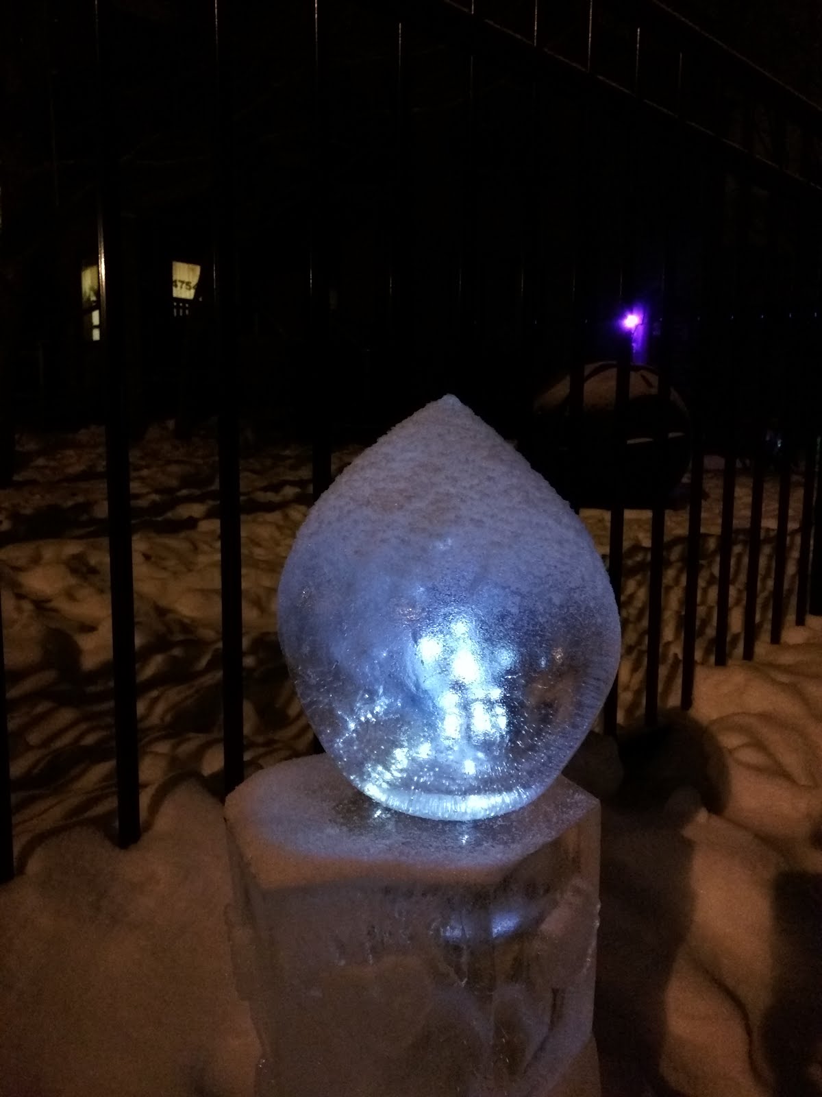 Ice Lanterns how to make and decorate them Electric lighting for