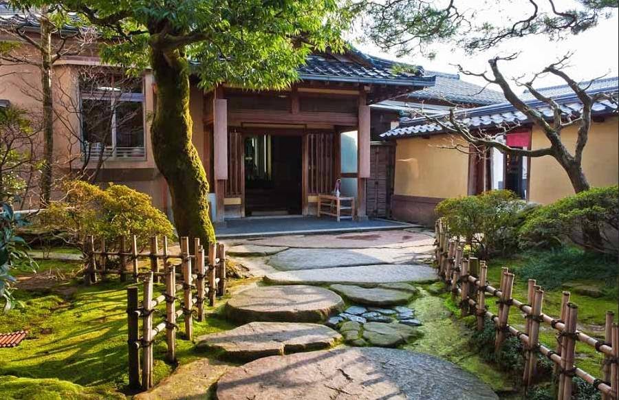 Rumah Tradisional Jepang Tampak Depan images