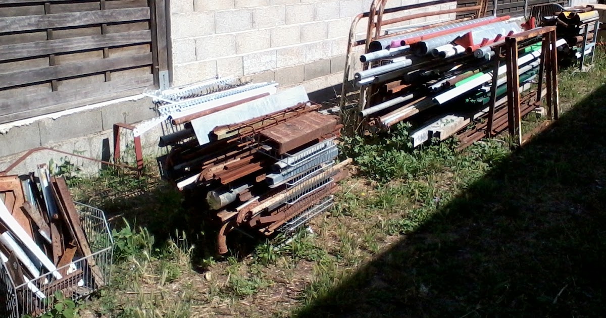 grinchoublog Rack de rangement pour la ferraille