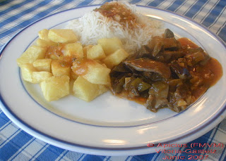  105º Menú, Habas con jamón y <strong>chorizo</strong>, Asadurilla de cordero con patatas fritas y <strong>arroz</strong> blanco, ensalada y fruta 