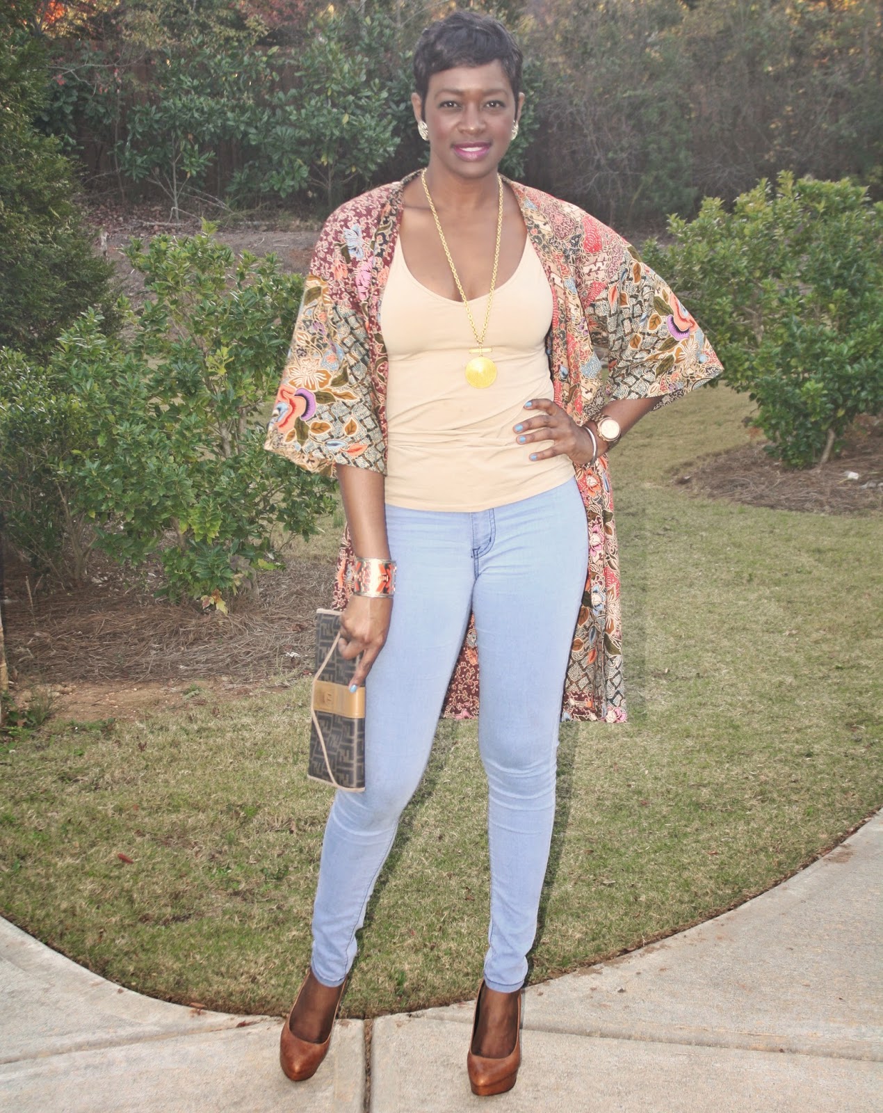 Thrift Sisters Link Up: Short Kimono and Skinny Jeans | Two Stylish Kays