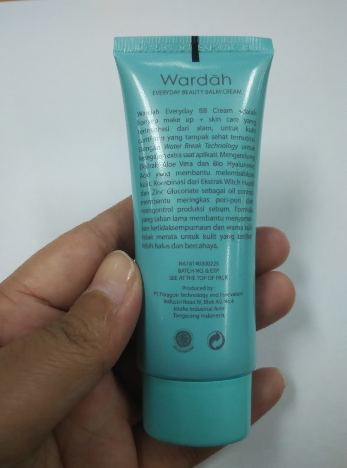 Mrs Hidayah: Review: Wardah Everyday BB Cream in Natural
