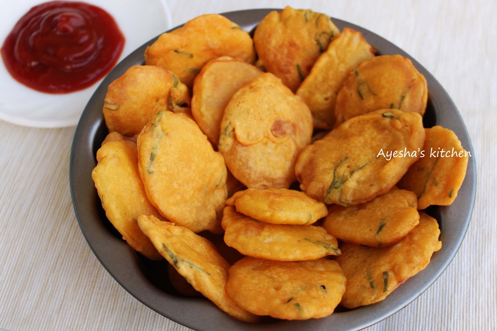 POTATO RECIPES POTATO PAKODA / PAKORA RECIPE / SPICY SNACK